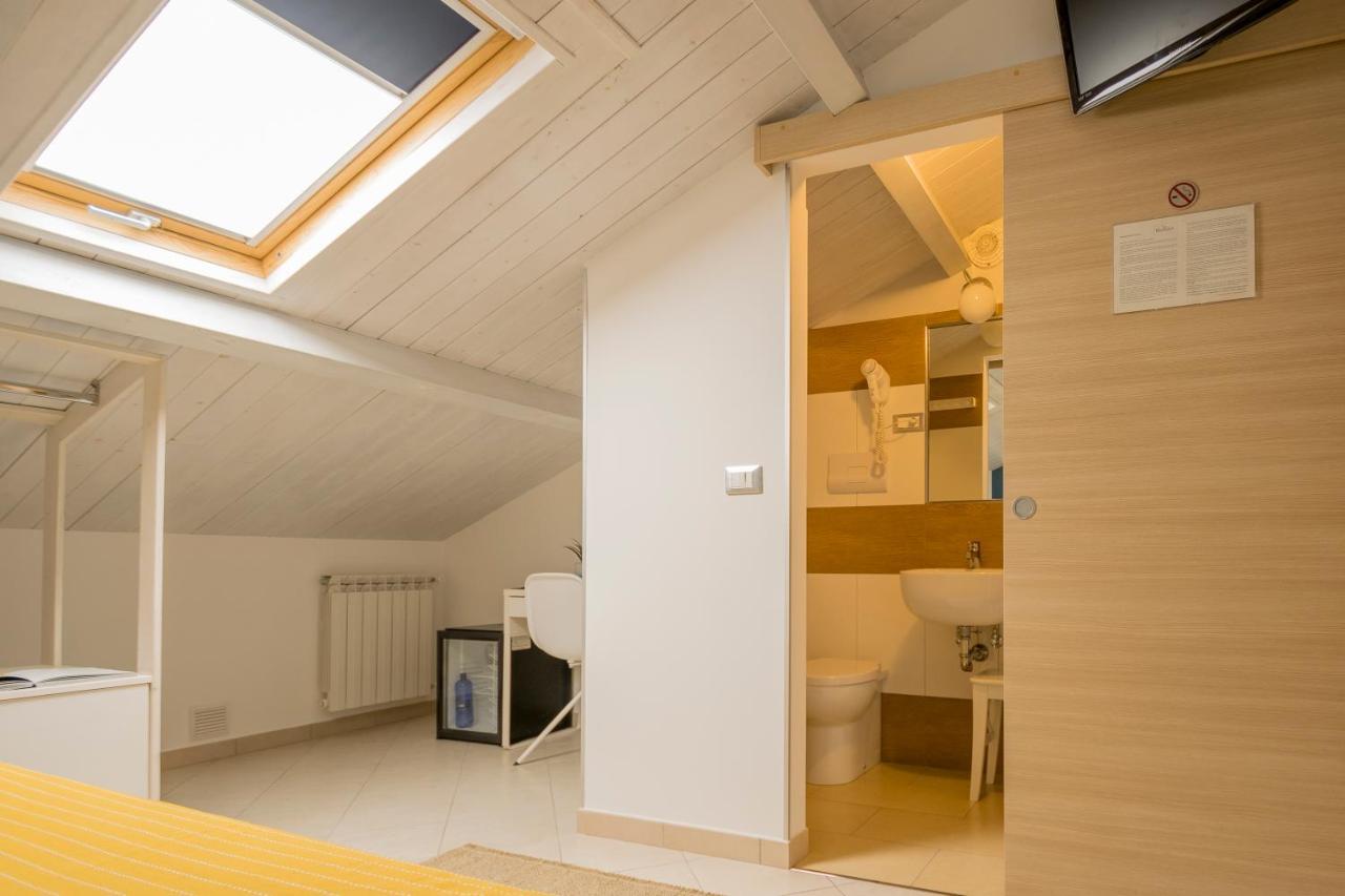 Civico 64 Bed & Breakfast In Mansarda Palmi Buitenkant foto